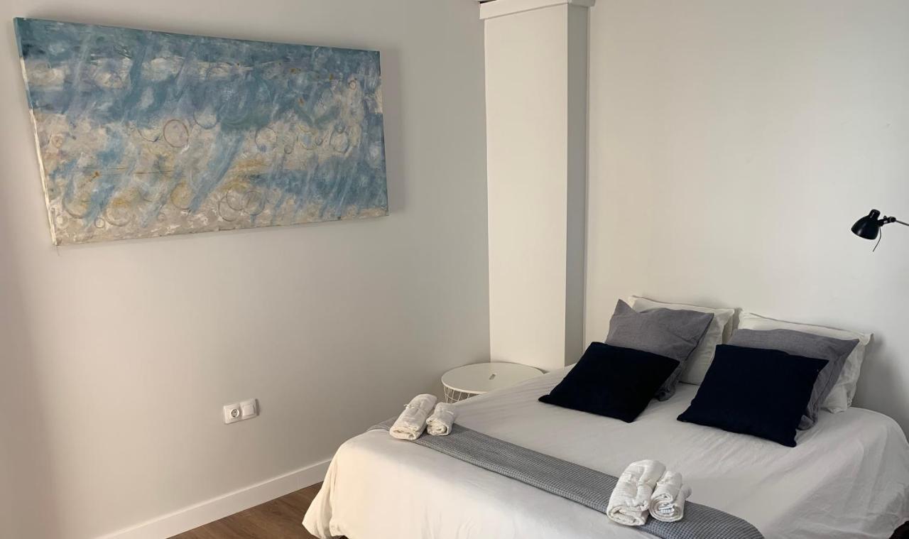 Piso Amplio Frente Al Mar En Pleno Paseo Maritimo. Apartment Cadiz Exterior photo